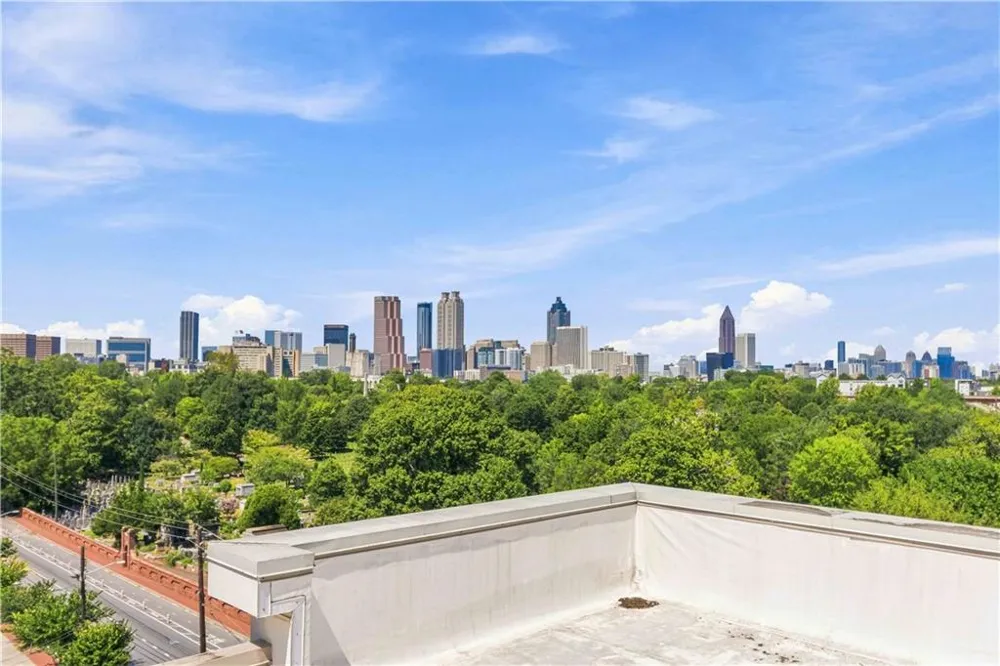 563 Memorial Drive #302 Atlanta, GA 30312
