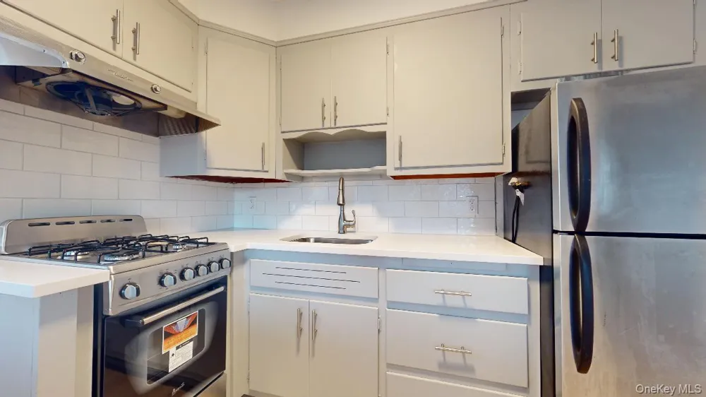 96-29 72nd Road #2 Forest Hills, NY 11375
