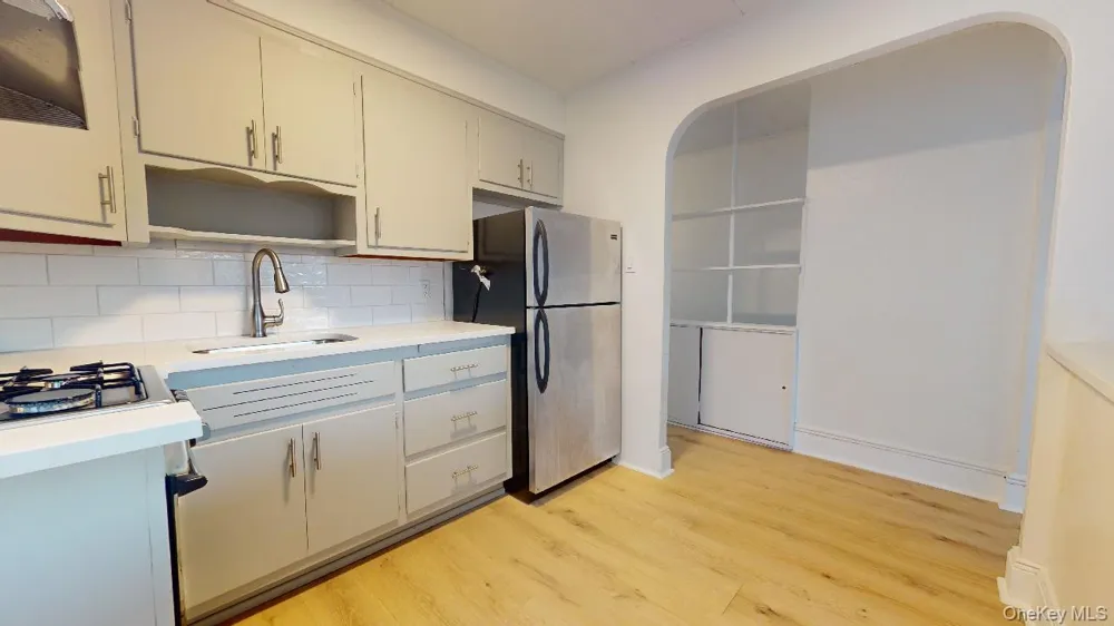 96-29 72nd Road #2 Forest Hills, NY 11375