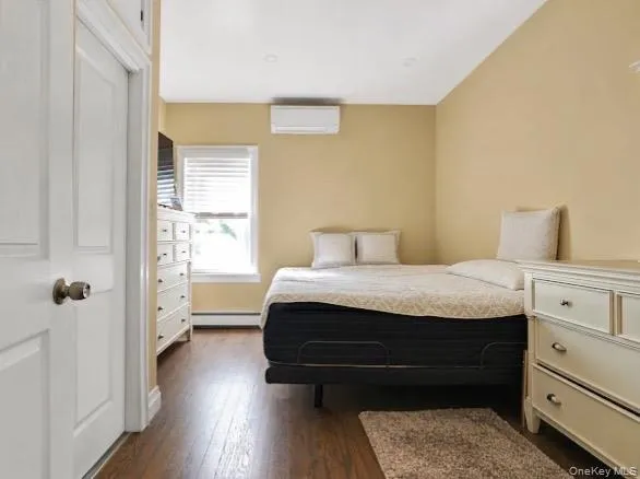 10156 107th Street Ozone Park, NY 11416