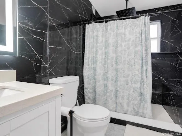 10156 107th Street Ozone Park, NY 11416