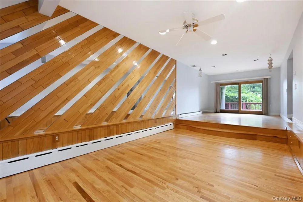 701 Hoover Street North Bellmore, NY 11710