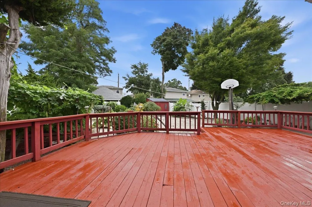 701 Hoover Street North Bellmore, NY 11710