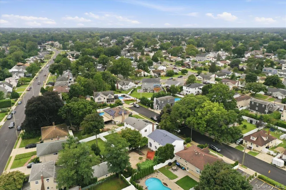 701 Hoover Street North Bellmore, NY 11710
