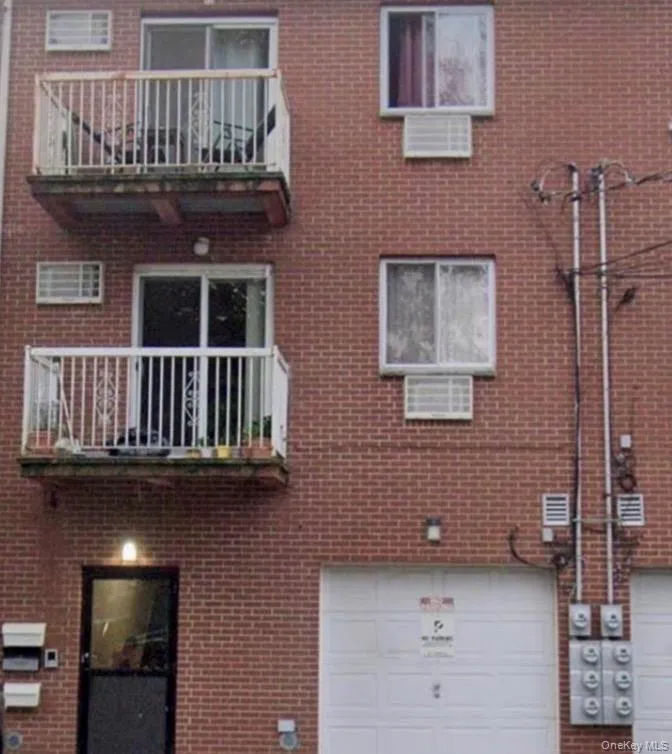 71-28 66th Road Middle Village, NY 11379