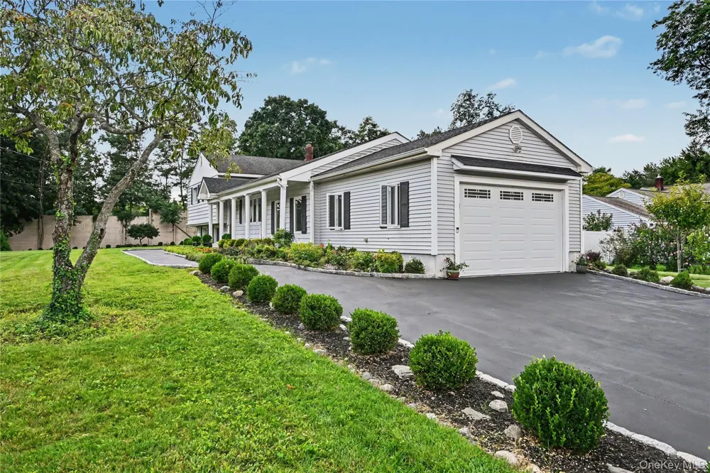 3725 Barger Street Shrub Oak, NY 10588