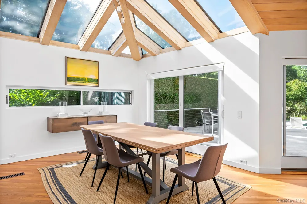 1 Acorn Path Quogue, NY 11959