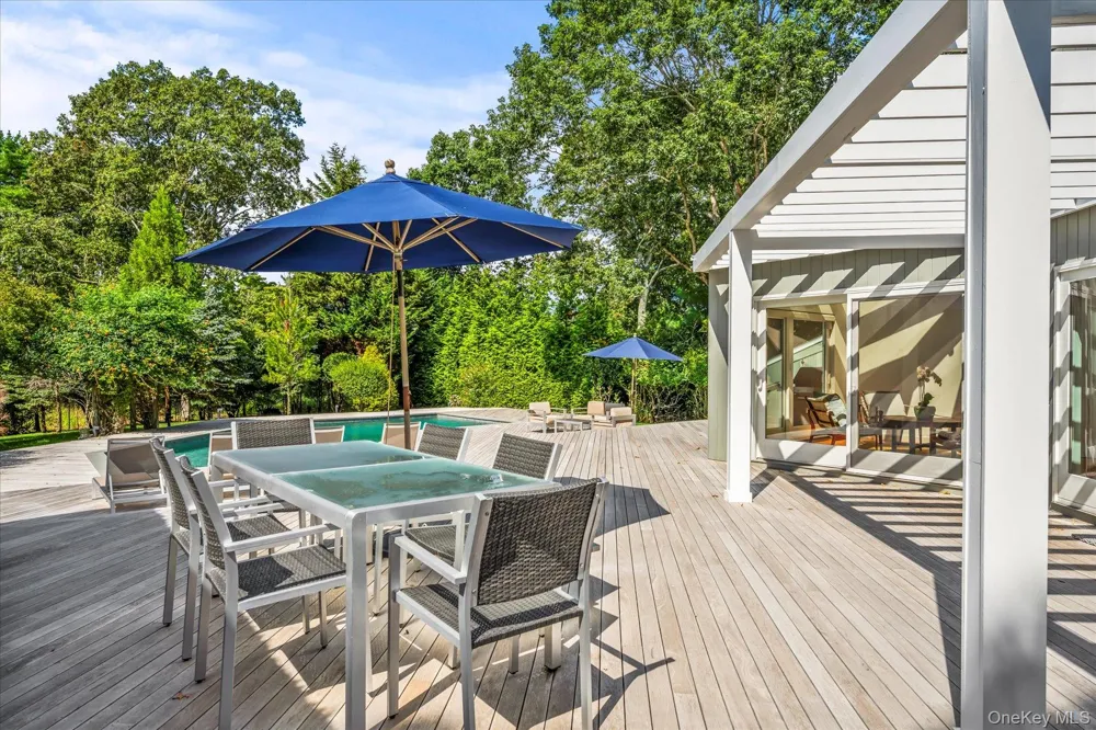 1 Acorn Path Quogue, NY 11959