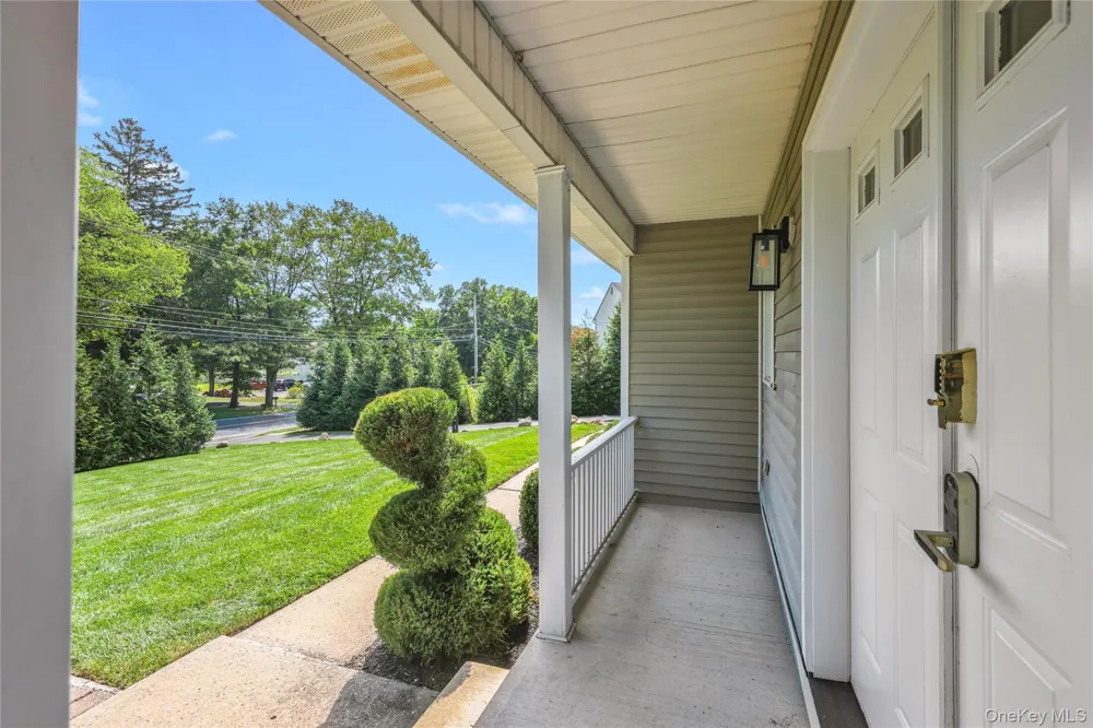 169 S Pascack Road Nanuet, NY 10954