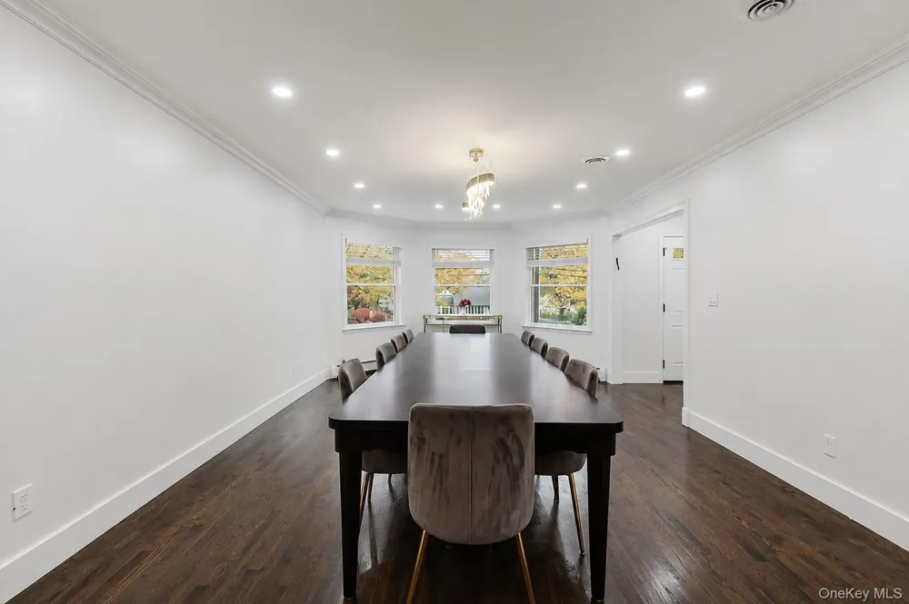 169 S Pascack Road Nanuet, NY 10954
