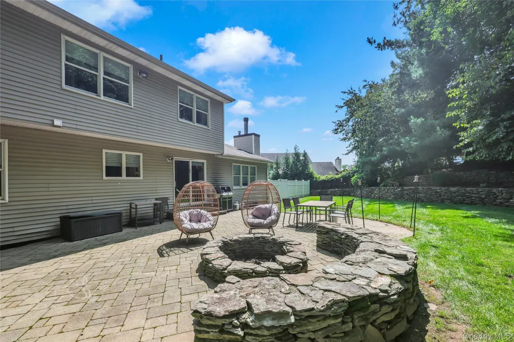169 S Pascack Road Nanuet, NY 10954