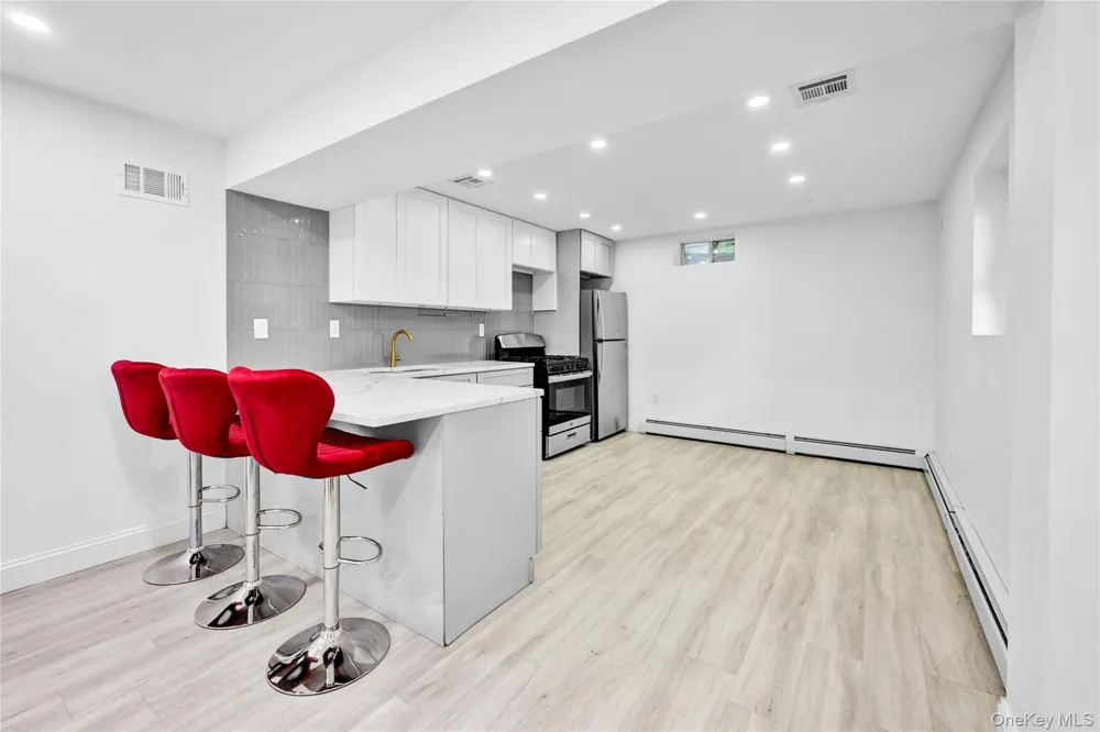 169 S Pascack Road Nanuet, NY 10954