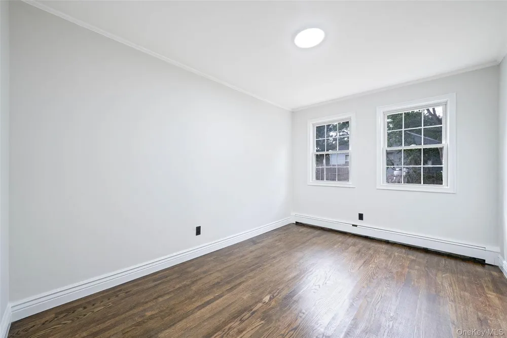 68 Oakdale Avenue Selden, NY 11784
