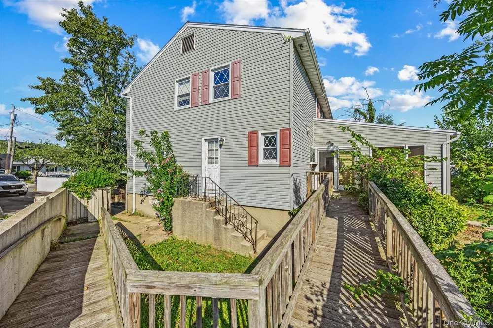 251 Perkins Avenue Oceanside, NY 11572