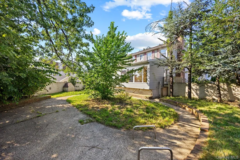 251 Perkins Avenue Oceanside, NY 11572