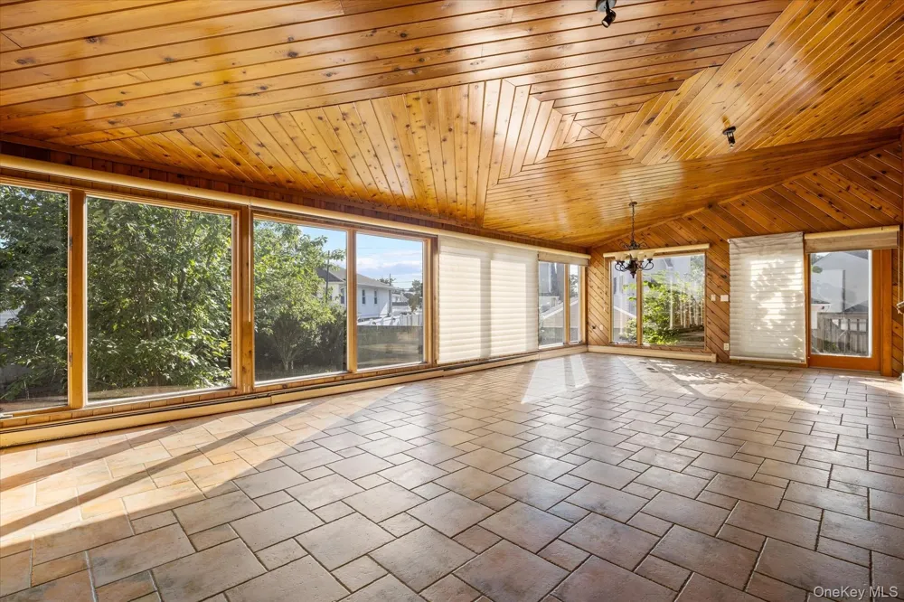 251 Perkins Avenue Oceanside, NY 11572
