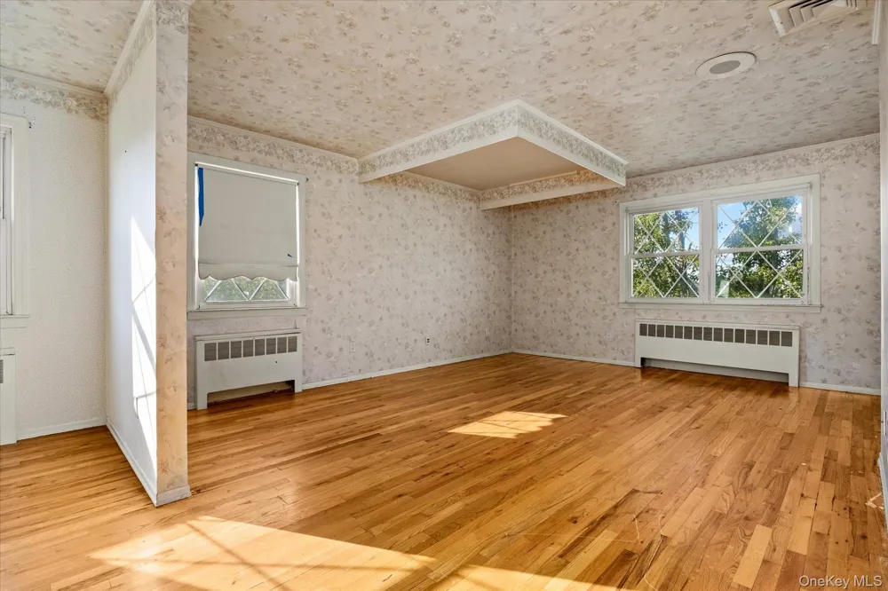 251 Perkins Avenue Oceanside, NY 11572