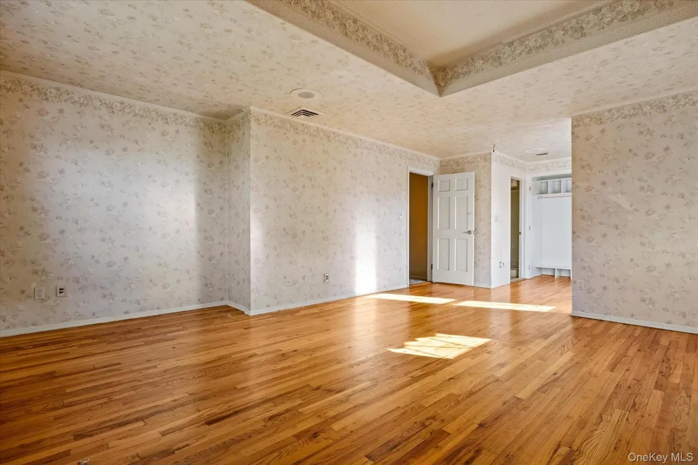 251 Perkins Avenue Oceanside, NY 11572