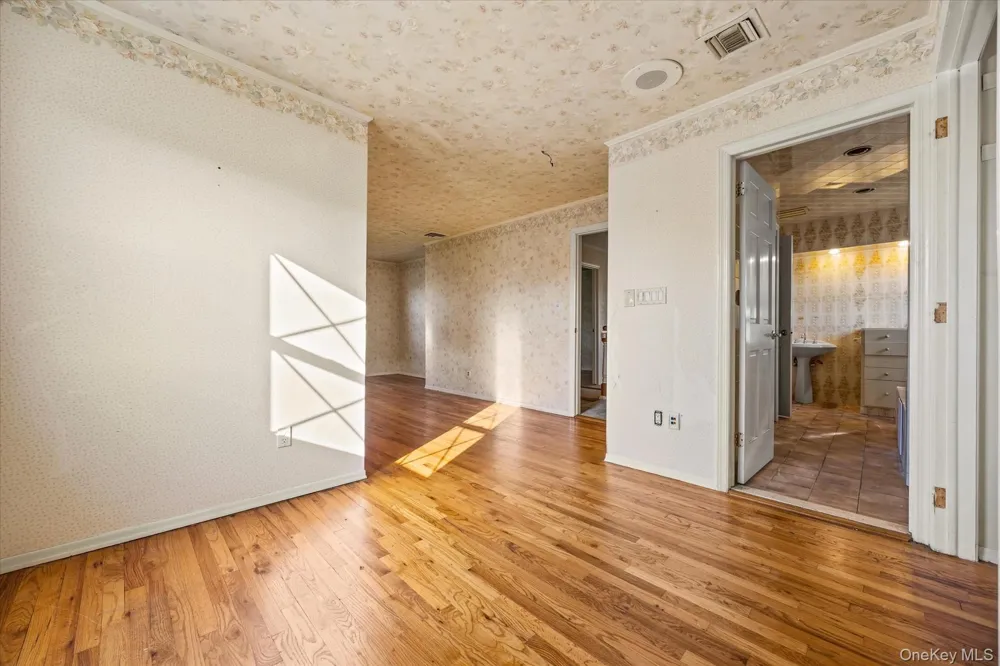 251 Perkins Avenue Oceanside, NY 11572