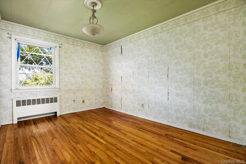 251 Perkins Avenue Oceanside, NY 11572