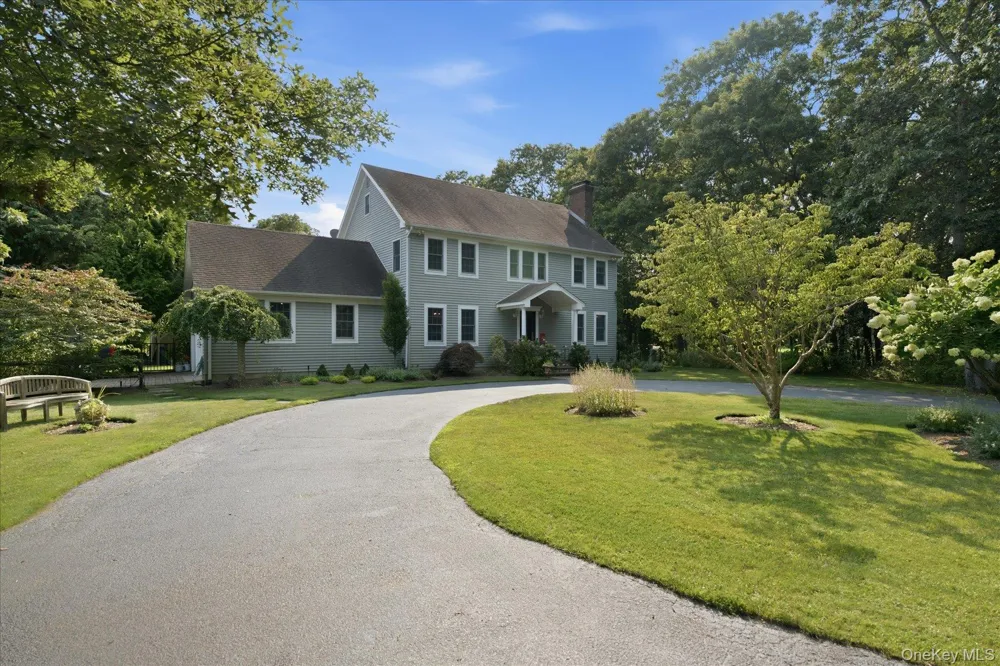 147B Old Country Road Remsenburg, NY 11960