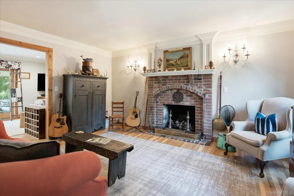 147B Old Country Road Remsenburg, NY 11960