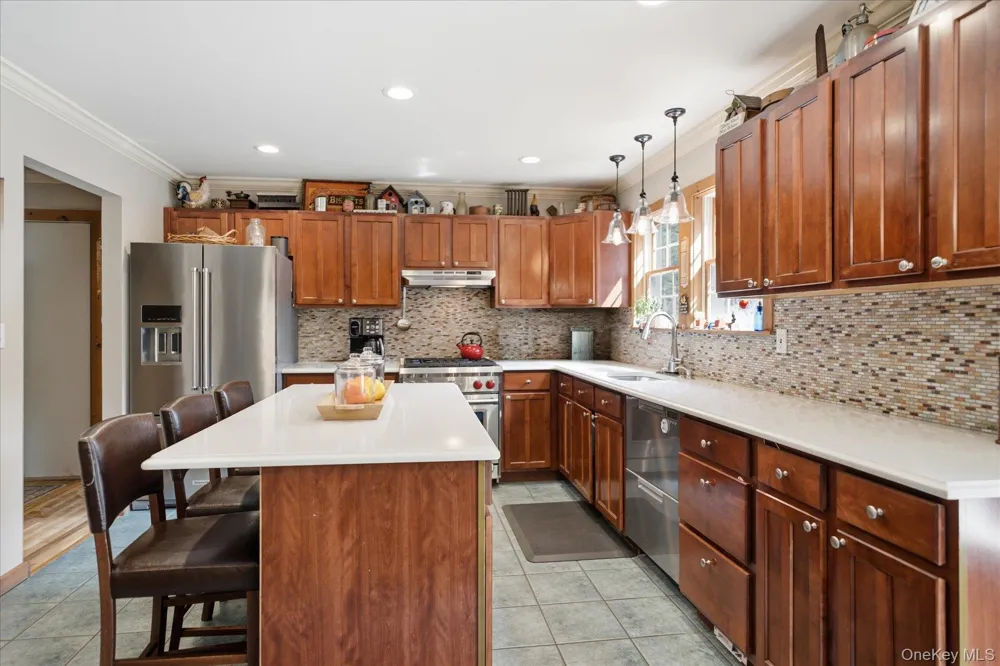147B Old Country Road Remsenburg, NY 11960