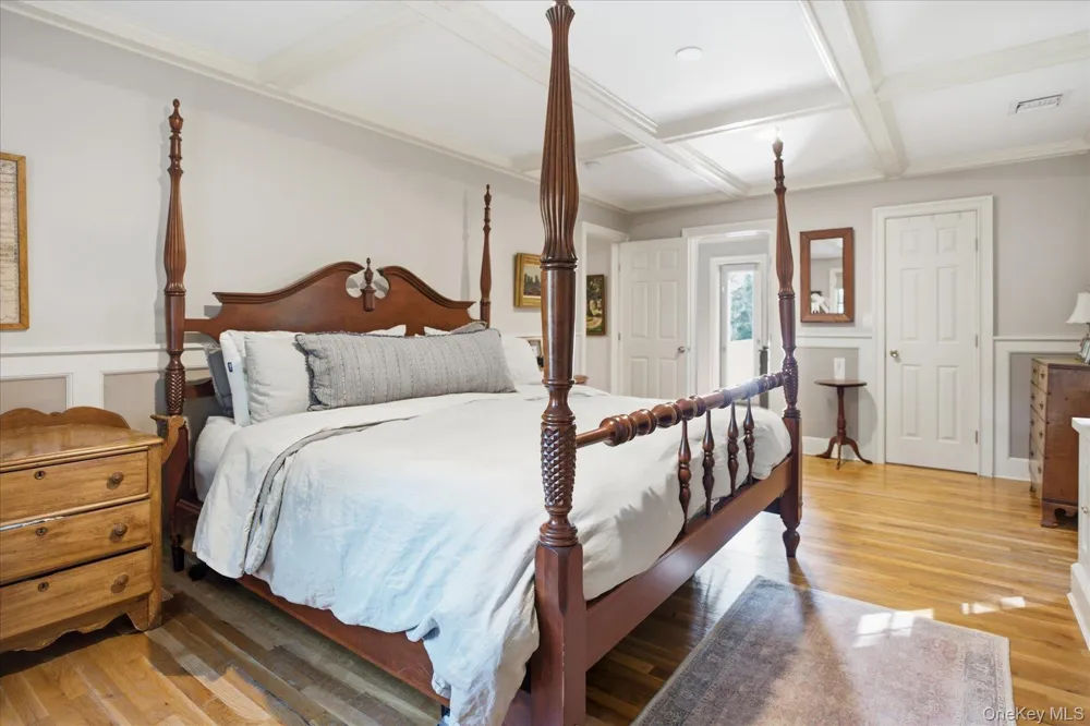 147B Old Country Road Remsenburg, NY 11960