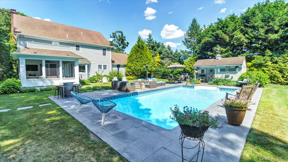 147B Old Country Road Remsenburg, NY 11960