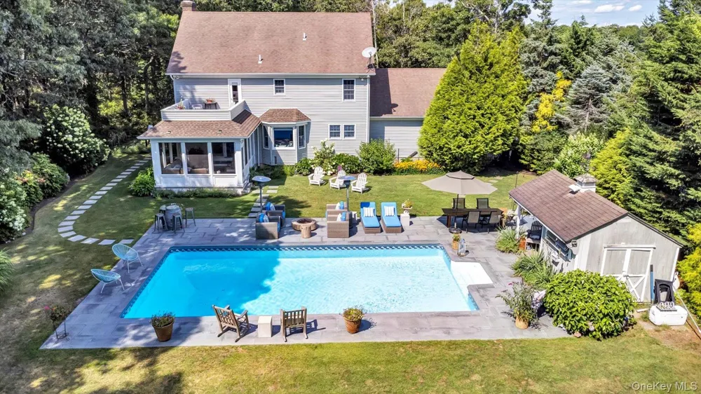 147B Old Country Road Remsenburg, NY 11960