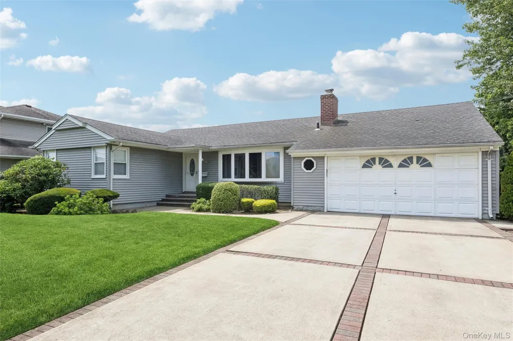 279 E Shore Drive Massapequa, NY 11758