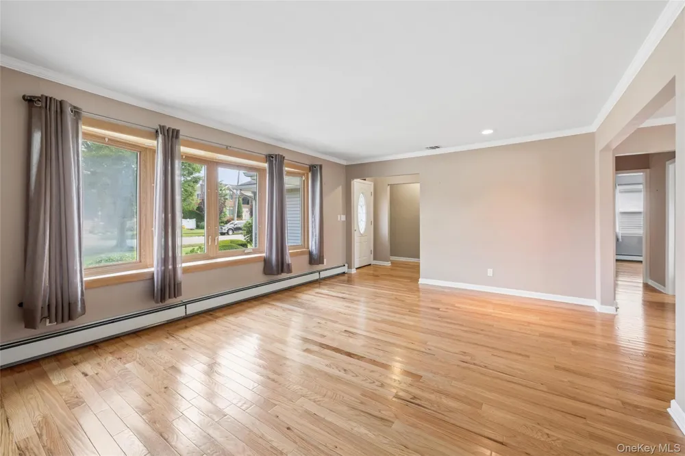 279 E Shore Drive Massapequa, NY 11758