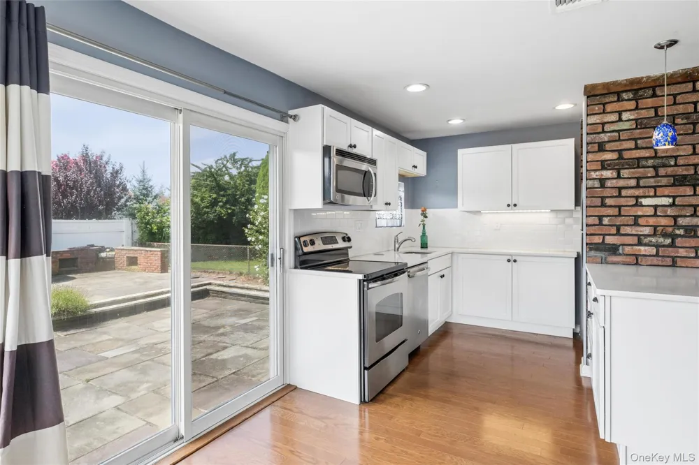 279 E Shore Drive Massapequa, NY 11758