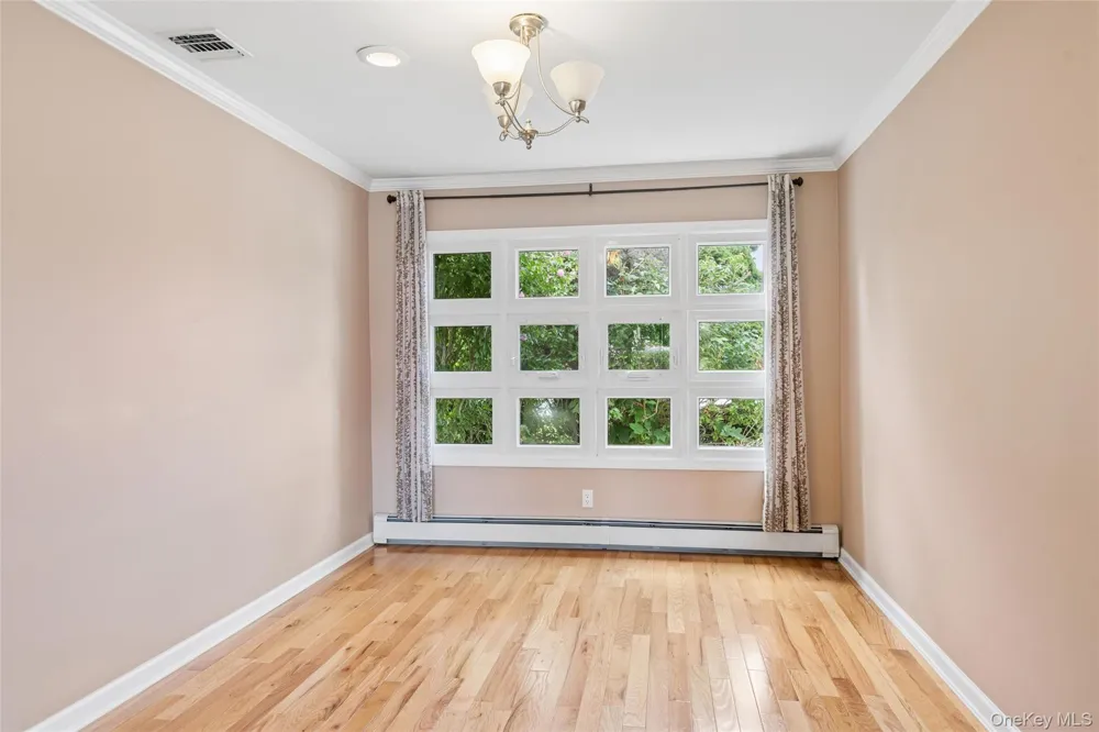 279 E Shore Drive Massapequa, NY 11758