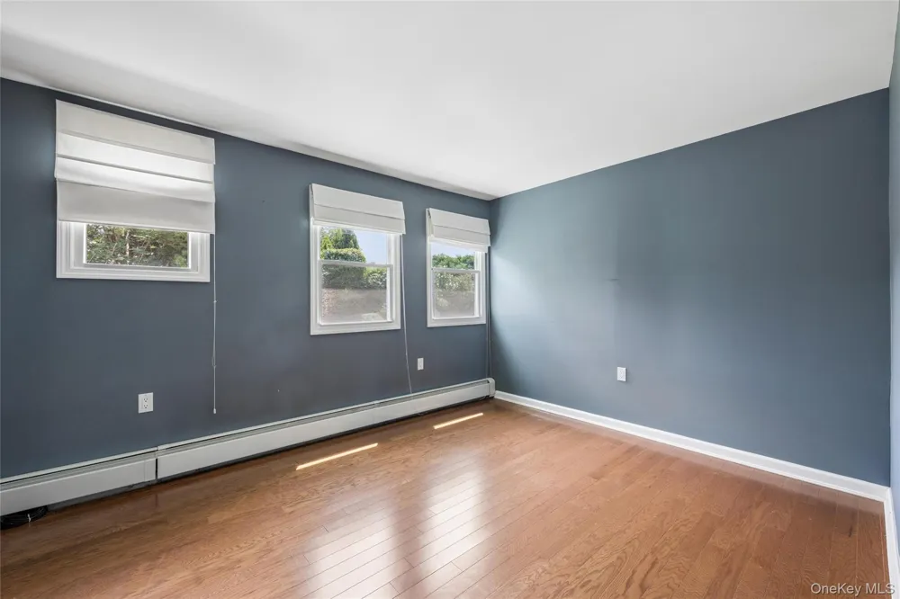 279 E Shore Drive Massapequa, NY 11758