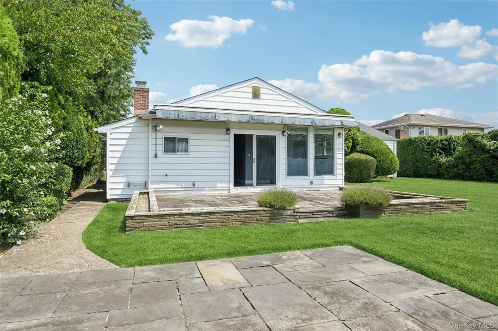 279 E Shore Drive Massapequa, NY 11758