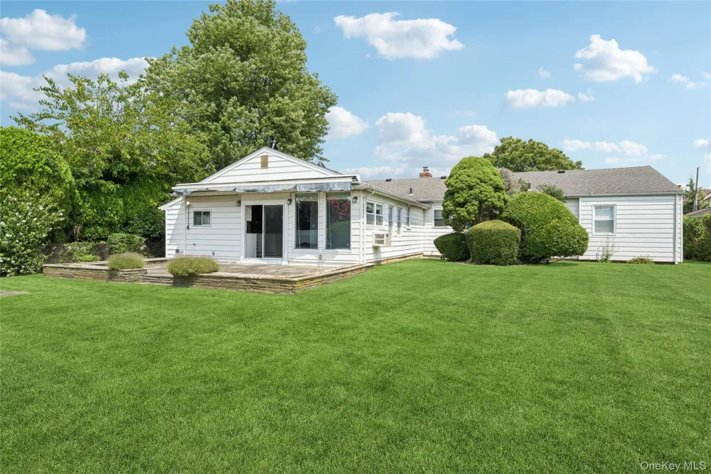 279 E Shore Drive Massapequa, NY 11758