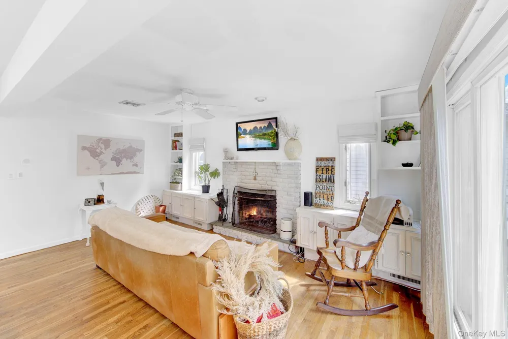 63 Cedarhurst Avenue Point Lookout, NY 11569