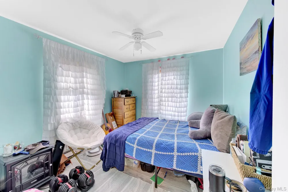 63 Cedarhurst Avenue Point Lookout, NY 11569