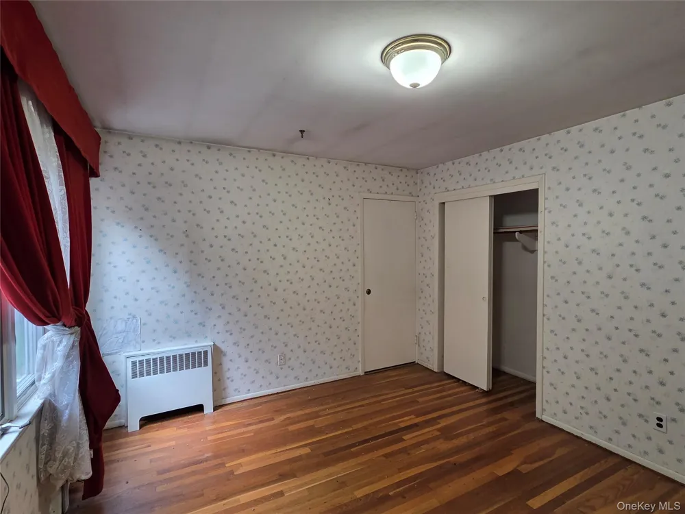42 Sheridan Street Huntington, NY 11743