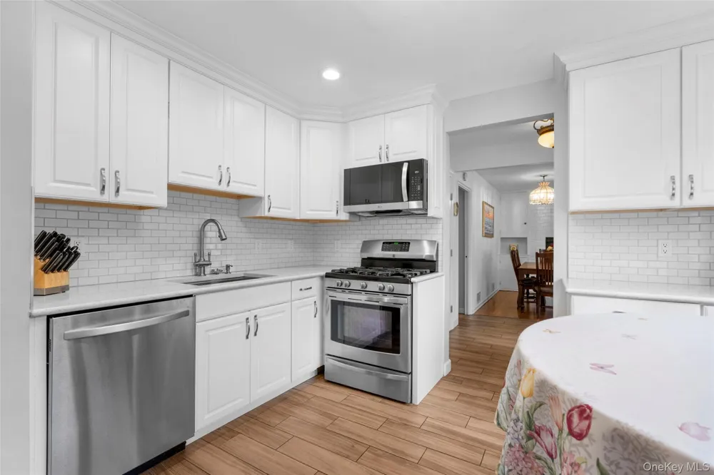410 S Chelsea Road White Plains, NY 10603
