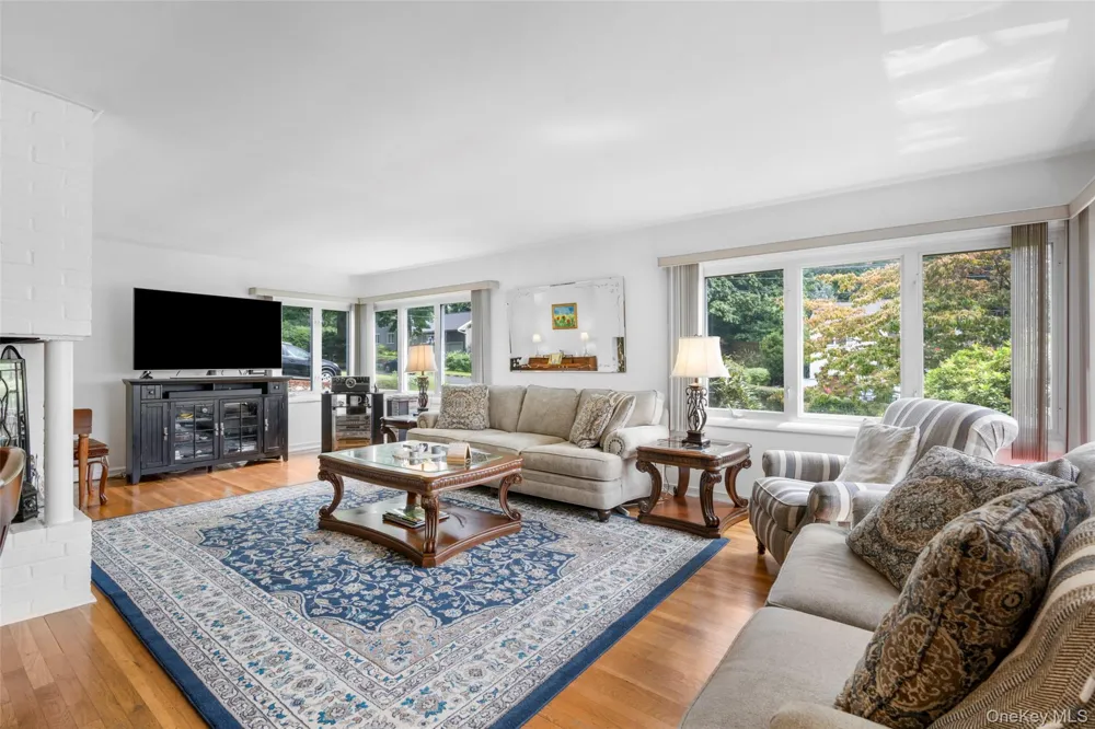 410 S Chelsea Road White Plains, NY 10603