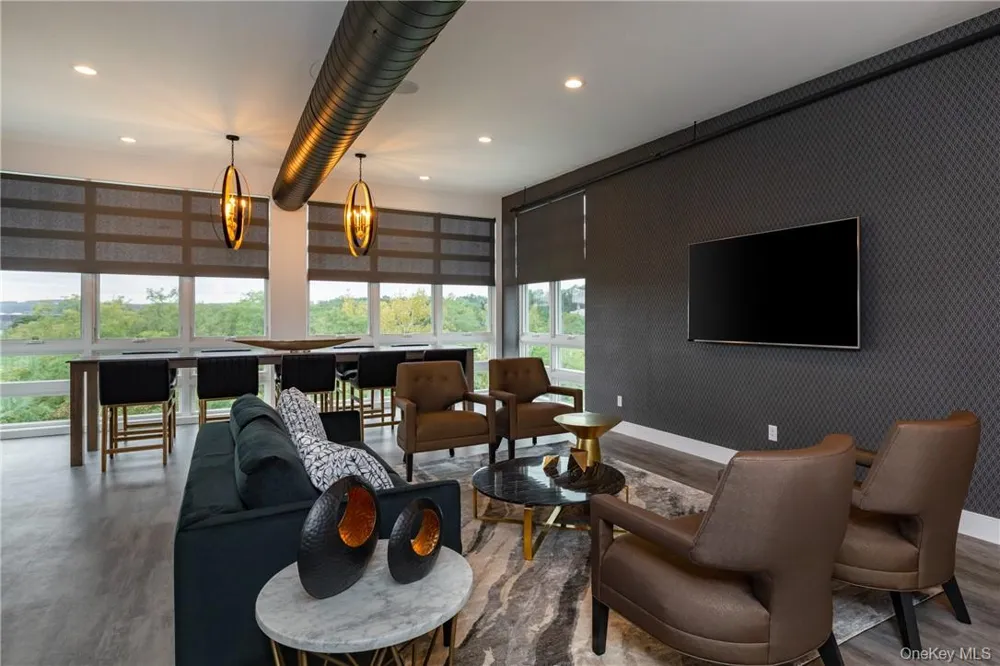 30 Beekman Street #113 Beacon, NY 12508