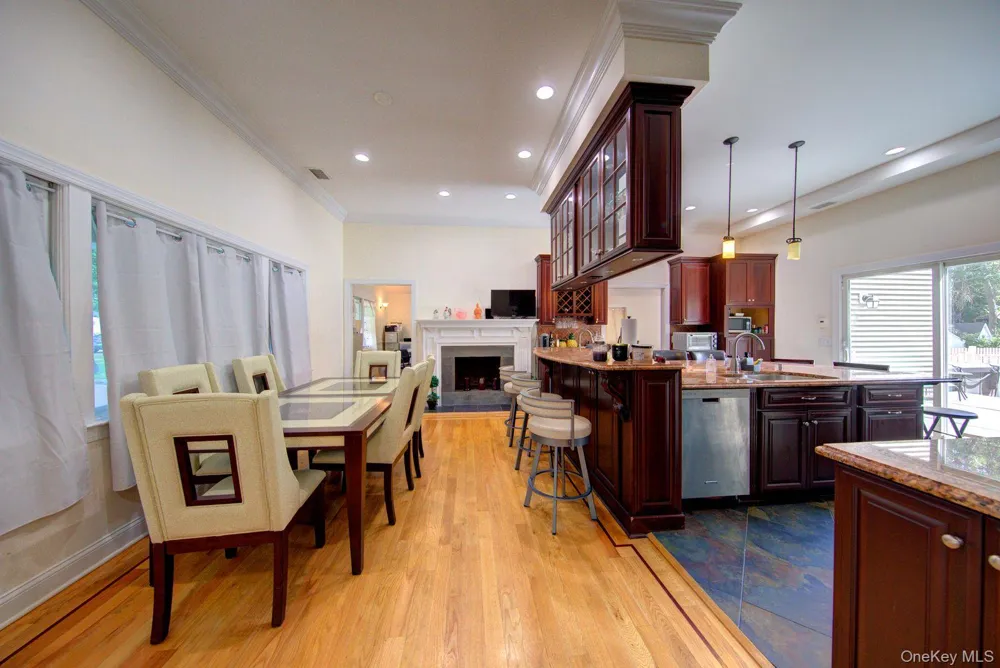 97 Chestnut Street Mount Sinai, NY 11766