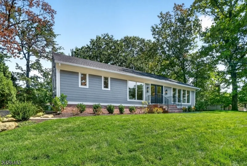 910 Minisink Way Westfield Town, NJ 07090