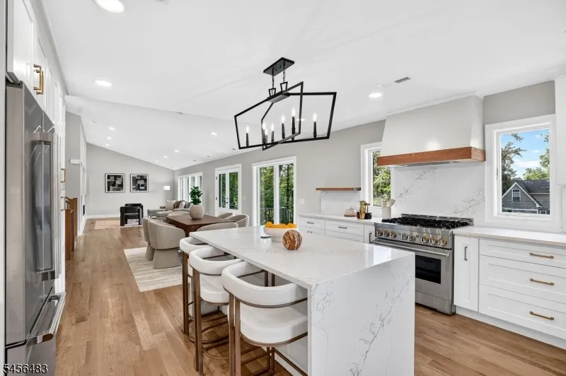 910 Minisink Way Westfield Town, NJ 07090