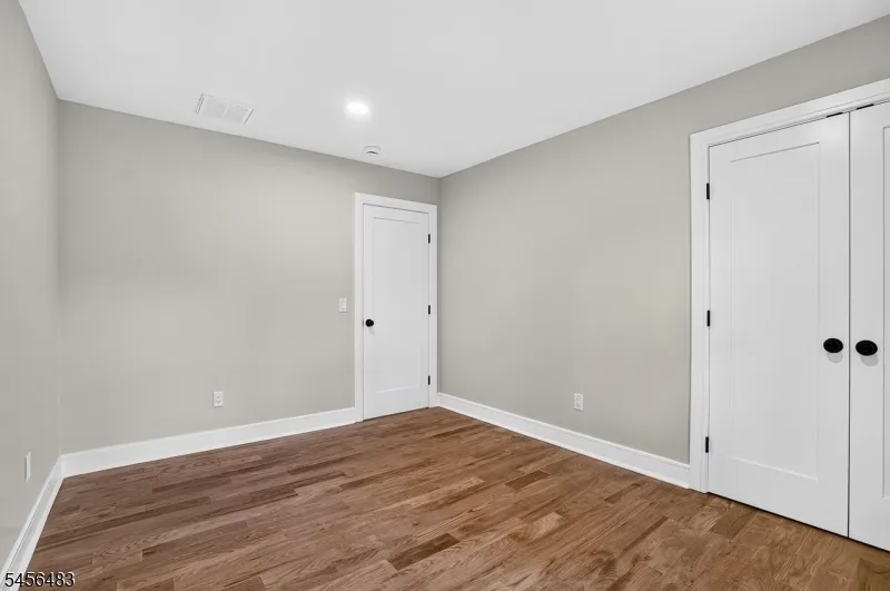 910 Minisink Way Westfield Town, NJ 07090