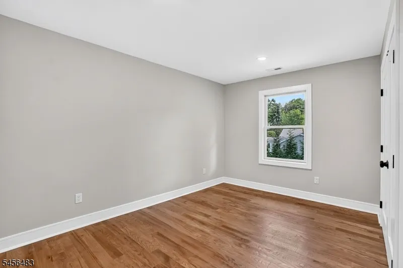 910 Minisink Way Westfield Town, NJ 07090