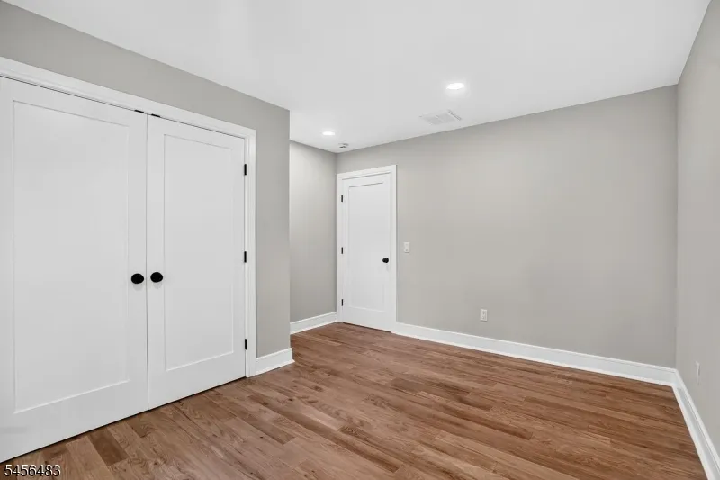 910 Minisink Way Westfield Town, NJ 07090
