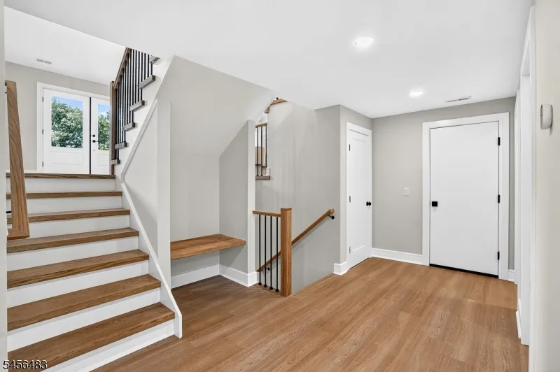910 Minisink Way Westfield Town, NJ 07090